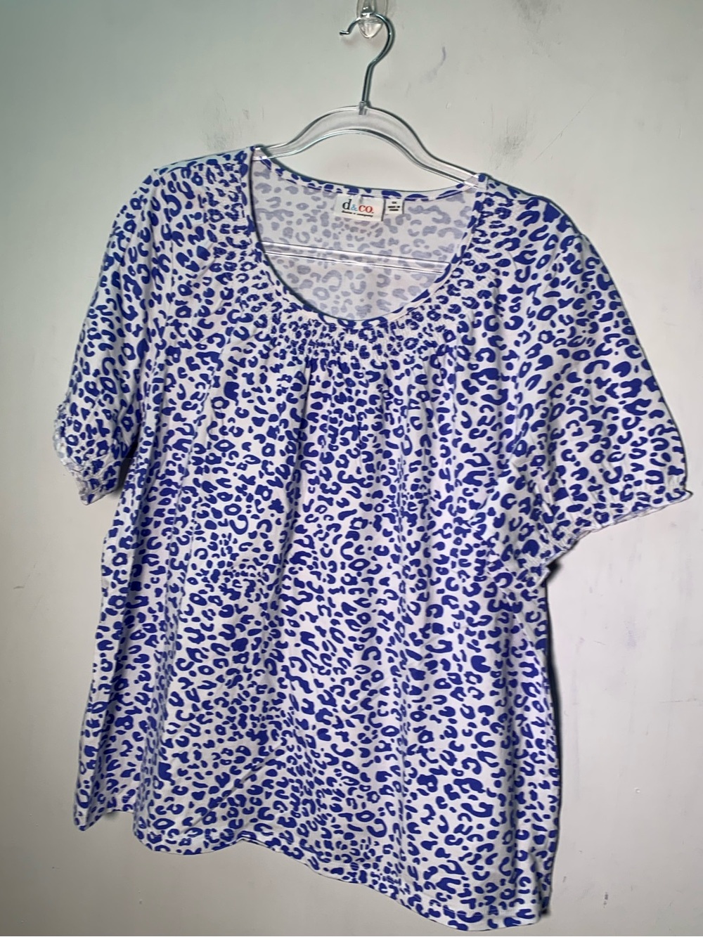 D & Co plus Women's Short Sleeve Scoop Neck Tee Green Animal Print size 1X 3 pcs - Picture 12 of 14